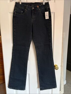 NWT JAG Women’s Dark Indigo Mid Rise Boot Leg Jeans